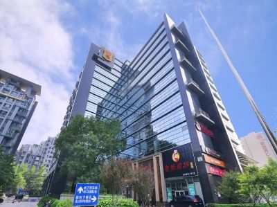 廣渠門通正國際大廈300平特價辦公室出租 正對電梯，地鐵便捷，專業管理